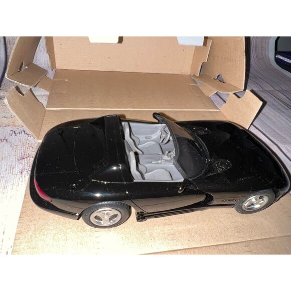 VINTAGE 1993 AMT ERTL 1:25 SCALE PROMO " 1993 DODGE VIPER RT/10 " BLACK 6128 - Picture 5 of 14